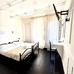 Palace Hostel *