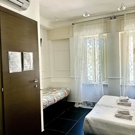 Hostel Palace Rome