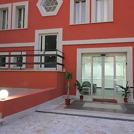 Palace * روما