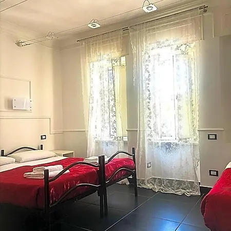 Palace بيت شباب روما