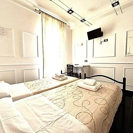 بيت شباب Palace روما