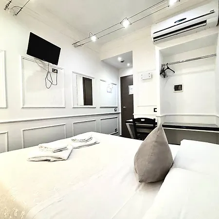 Palace Hostel