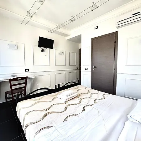 Palace Hostel