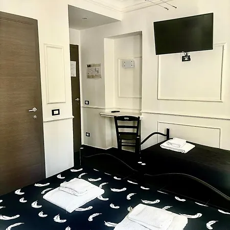 Albergue Palace