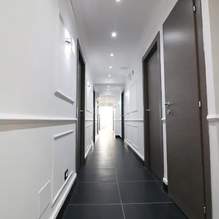 Hostel Palace *